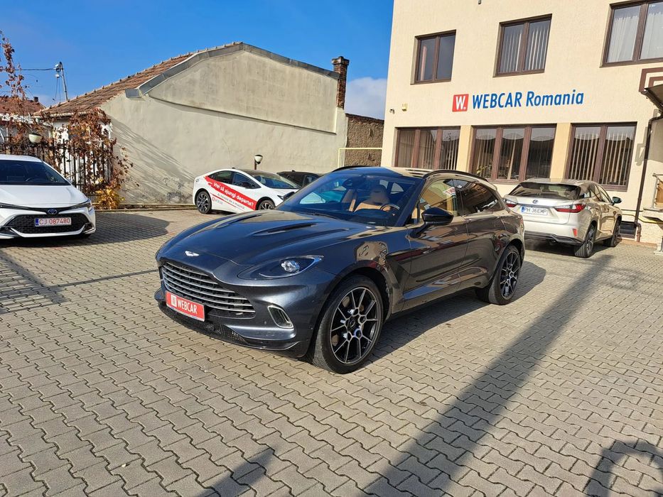 Aston Martin DBX Aston Martin DBX