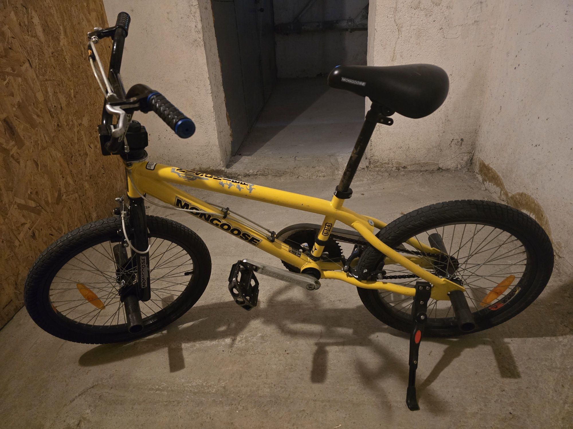 Bicicleta bmx mongose