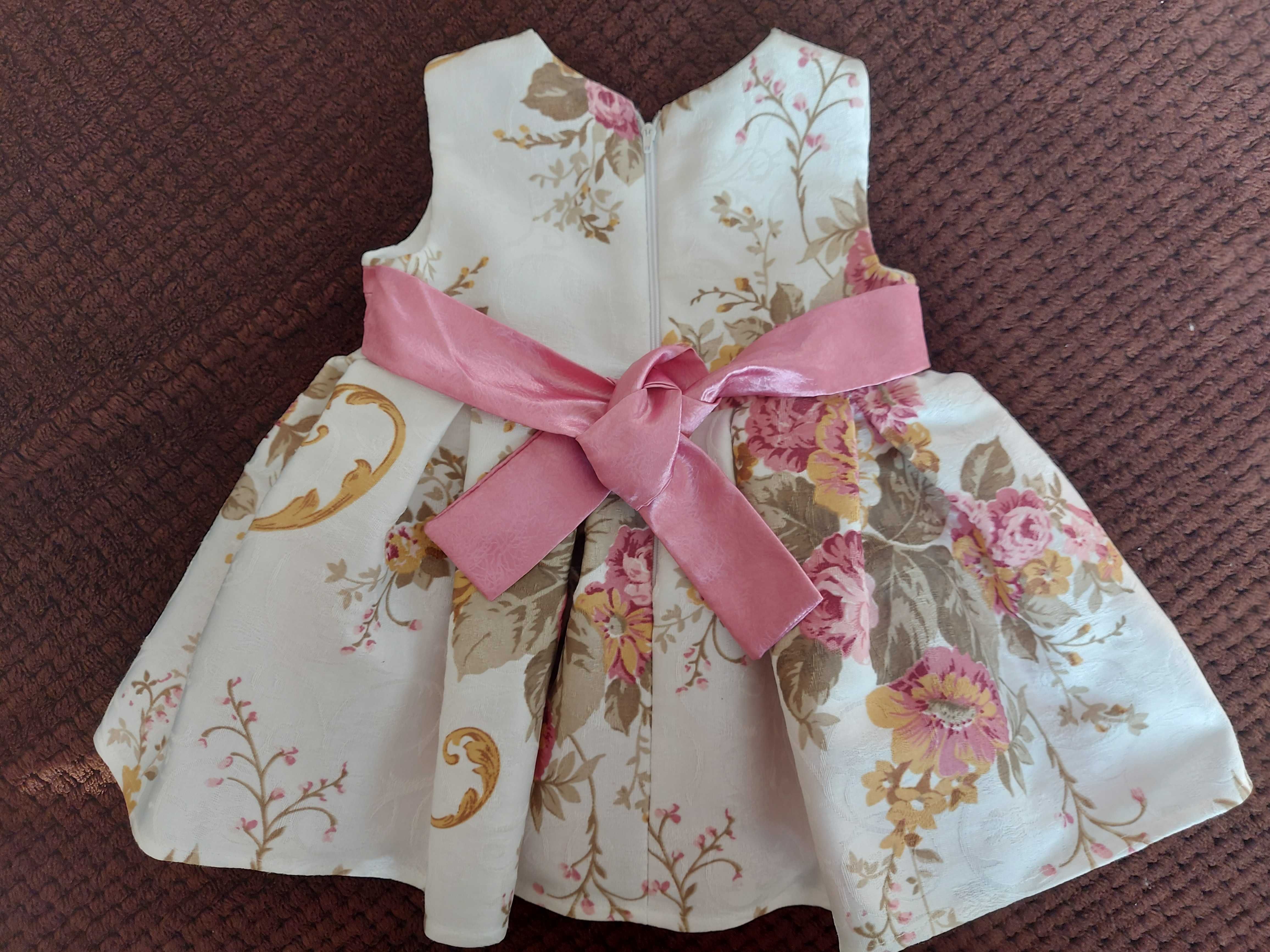 Бебешка рокличка с болеро р-р 74
