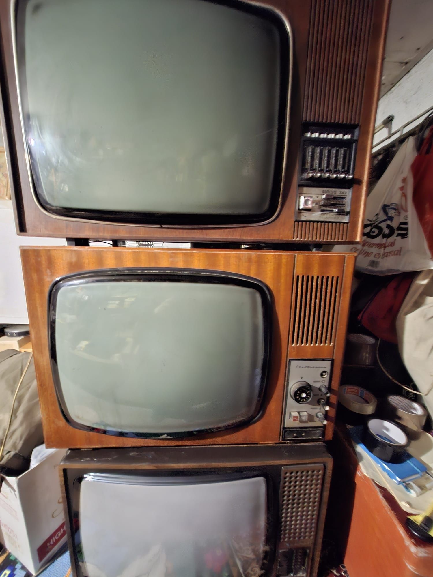 Televizoare vechi