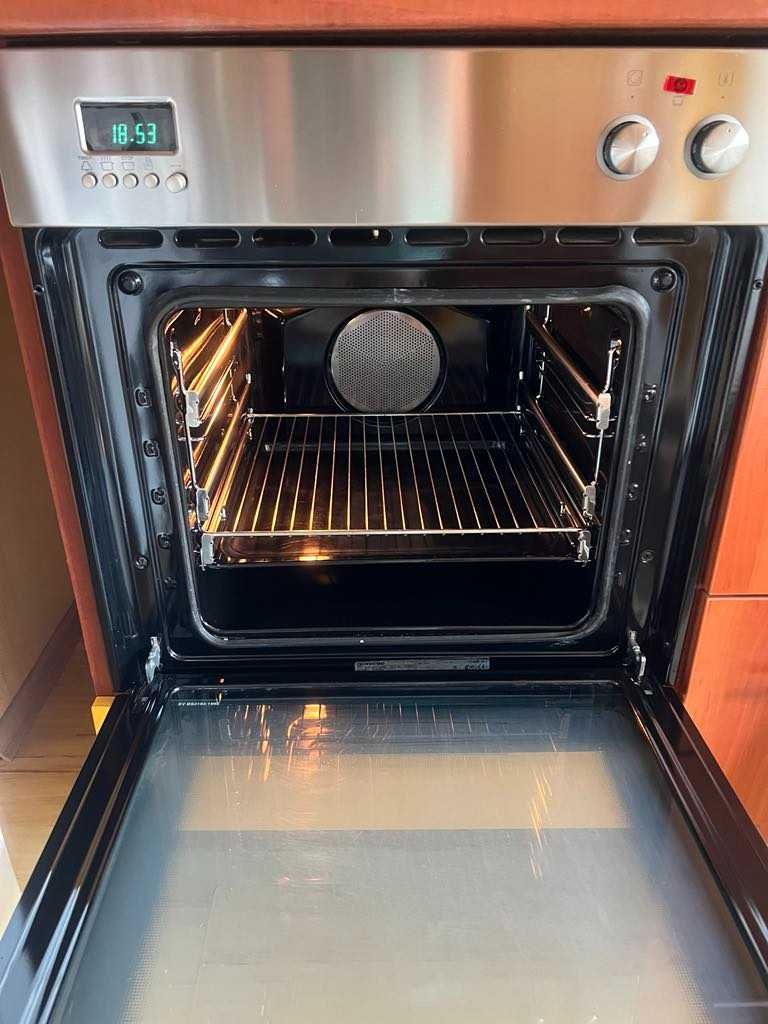 Фурна за вграждане Gorenje, модел В7575
