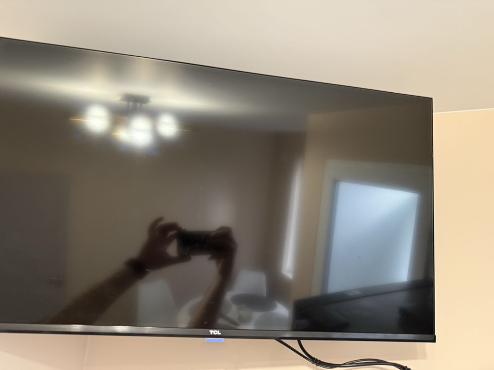 TCL Телевизор 32инча в гаранция