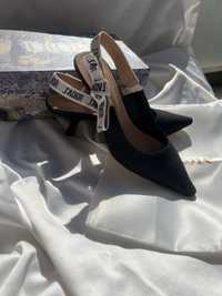 Обувки на ток Dior