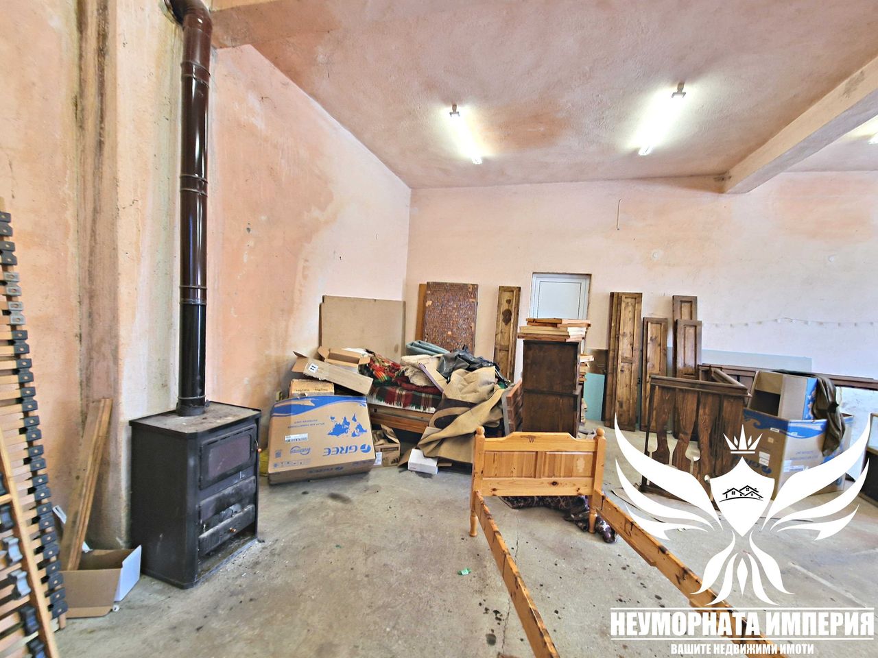 Дава се под наем Склад в Асеновград - 85 кв.м за 210 € - Снимка #3