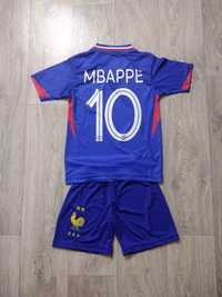 Нови детски футболни екипи Мбапе