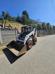 Vând bobcat sv 175