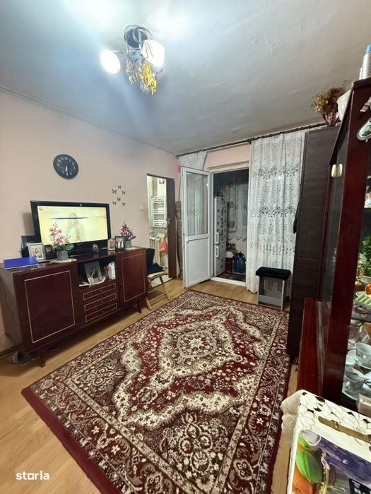 Garsoniera, 26 mp, Craiovita Noua, zona Racheta