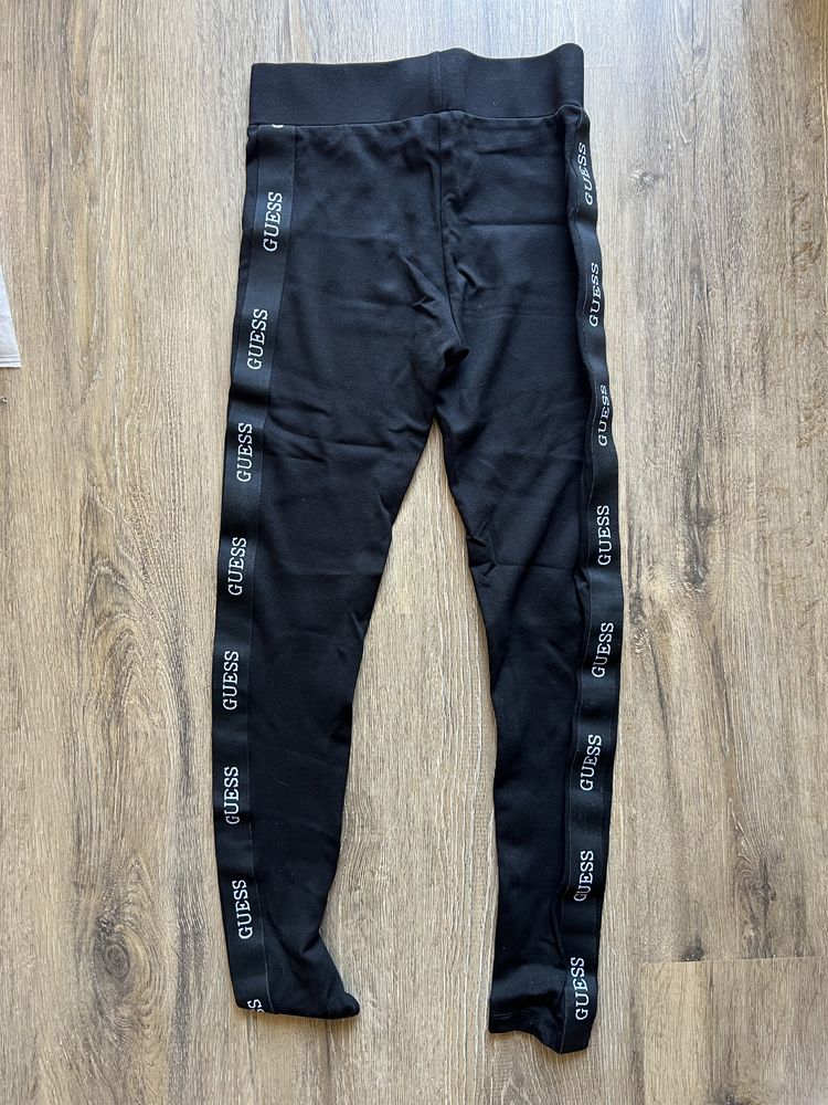 Черен клин Guess