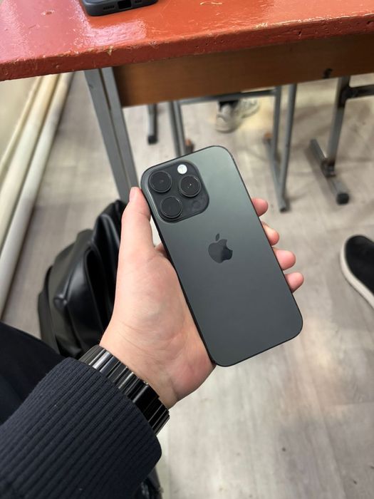 Айфон 16 про идеал