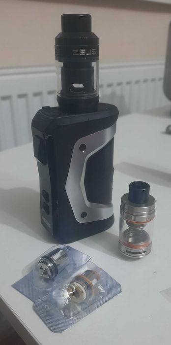 Tigara electronica GeekVape Aegis X 200W cu 2 atomizoare