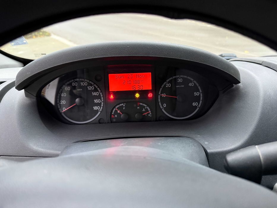 Peugeot Boxer 2008 2.2HDI 120к.с. 6-скорости