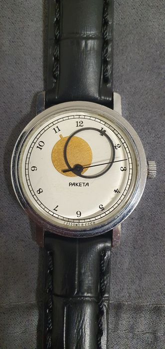 Часы РАКЕТА  (Коперник день)