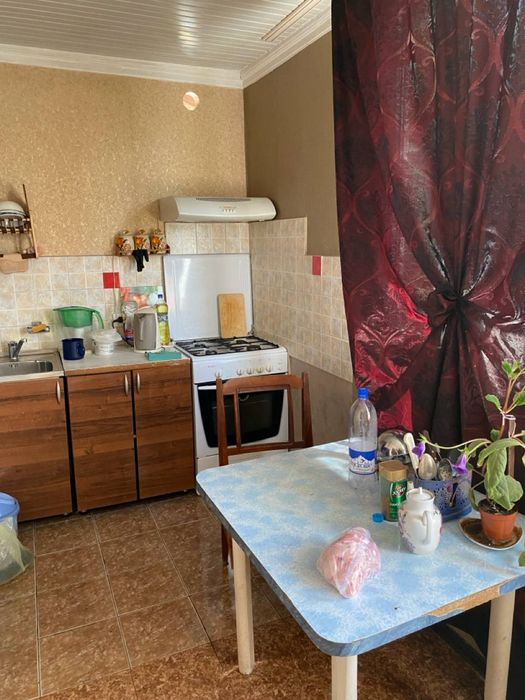 Мукуми улица Спортовары продается трёхкомнатная квартира