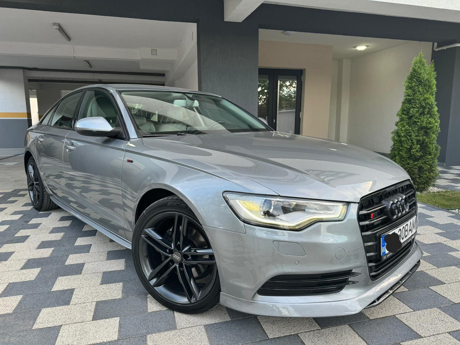 /// Audi A6 . S-Line . An 2014 . Euro 5 ///