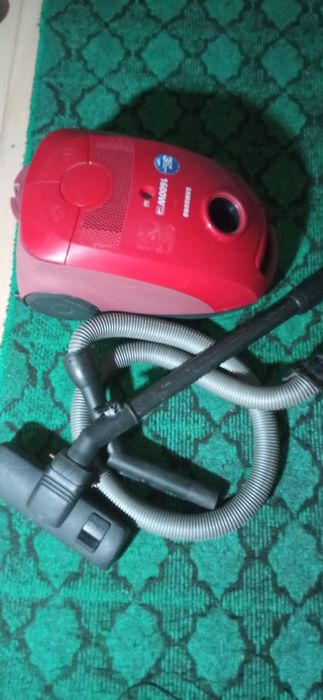 Продам пылесосы разные