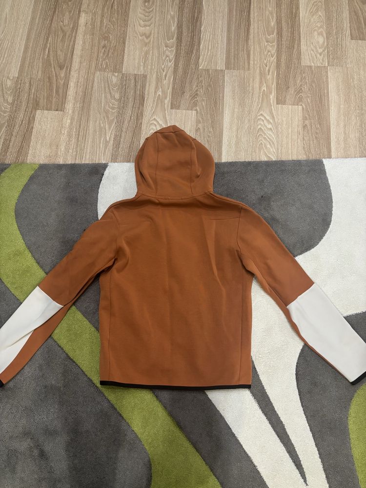 Nike tech fleece