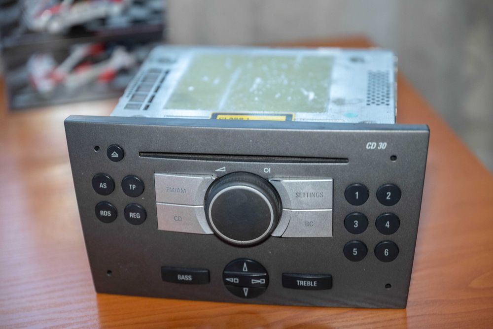 Opel CD 30 /Радио + Въздуховоди