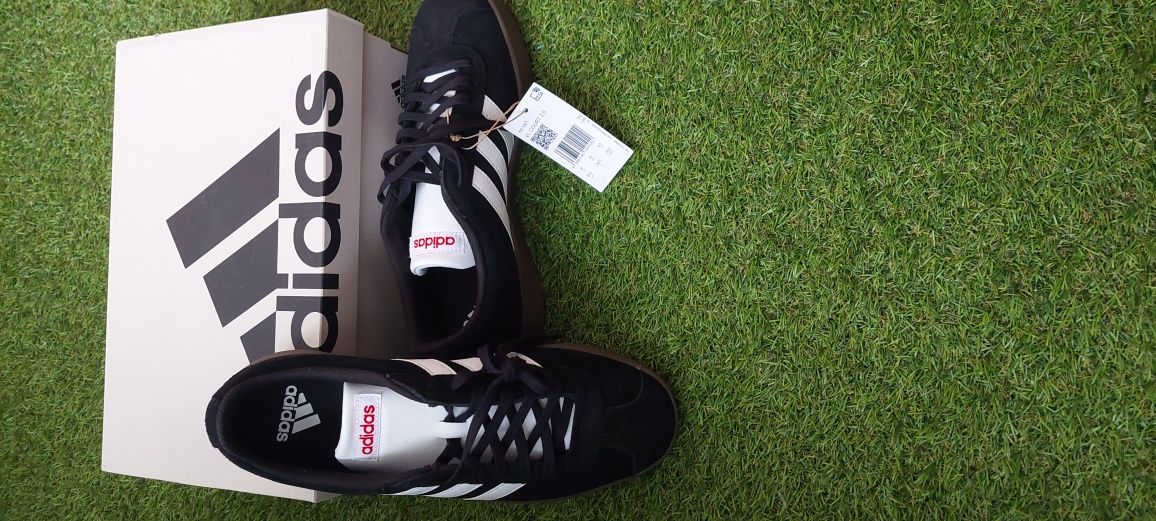 Кецове Adidas  видове