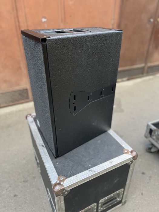 Vand boxe D&B Audiotechnik Q7