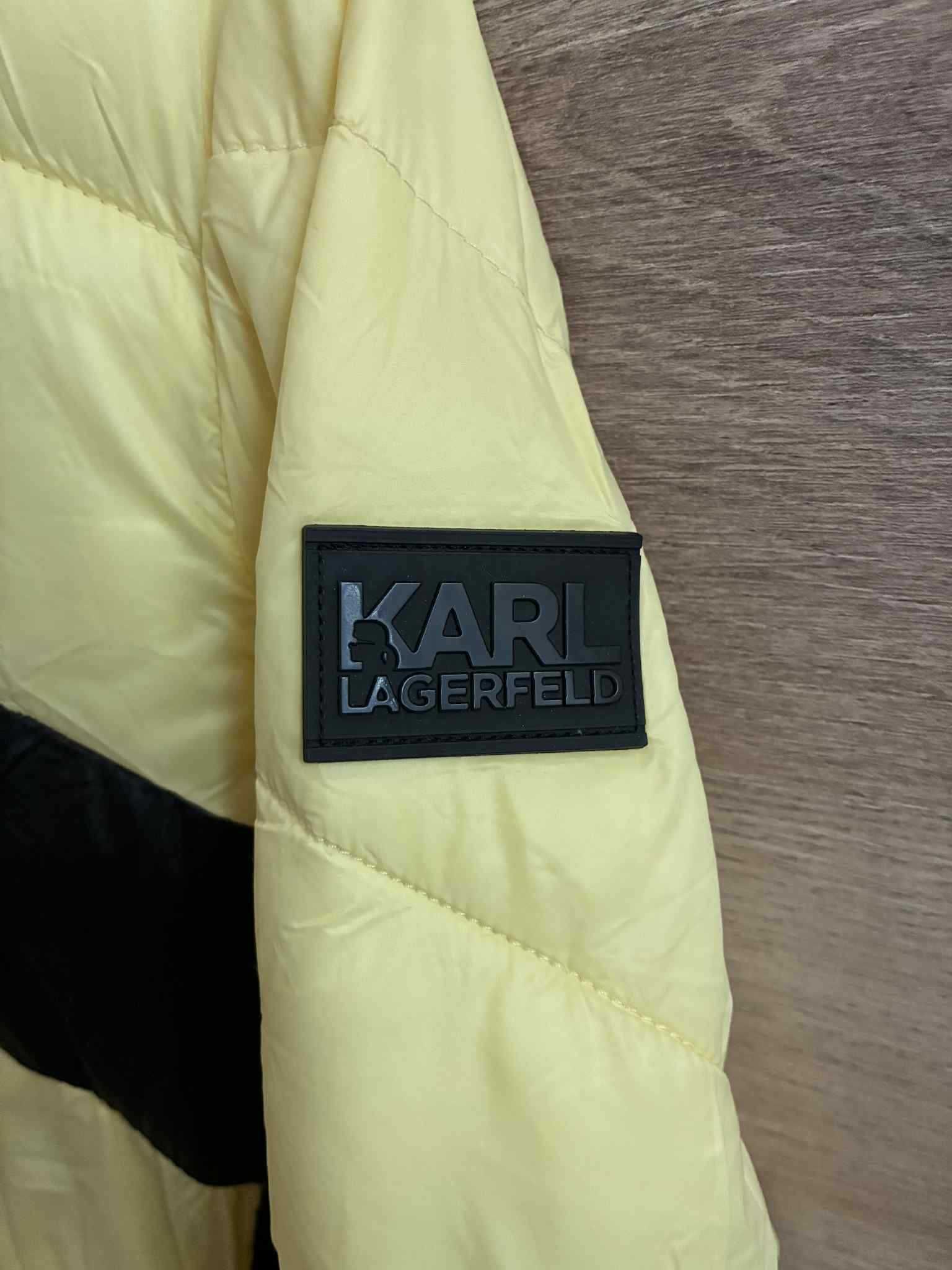 Олекотено яке Karl Lagerfeld