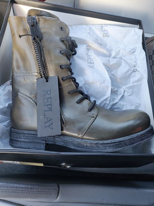 Replay  -естествена кожа