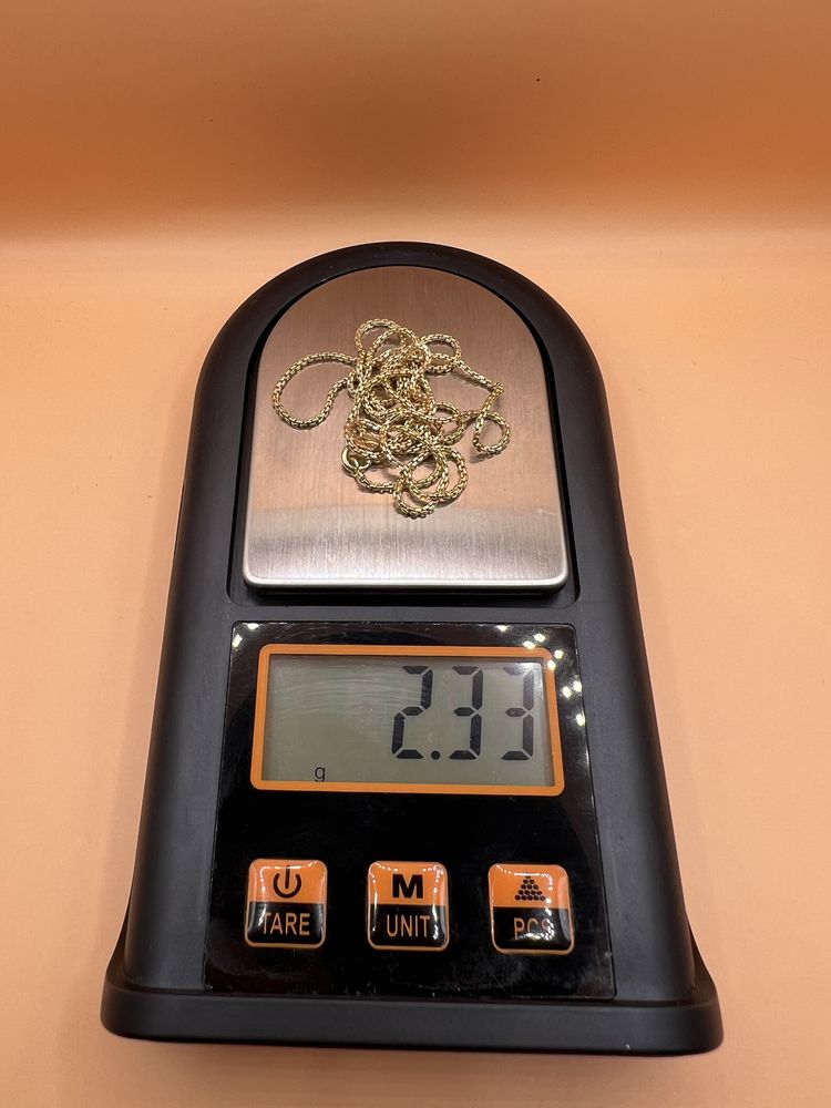 Продам золотую цепочку.