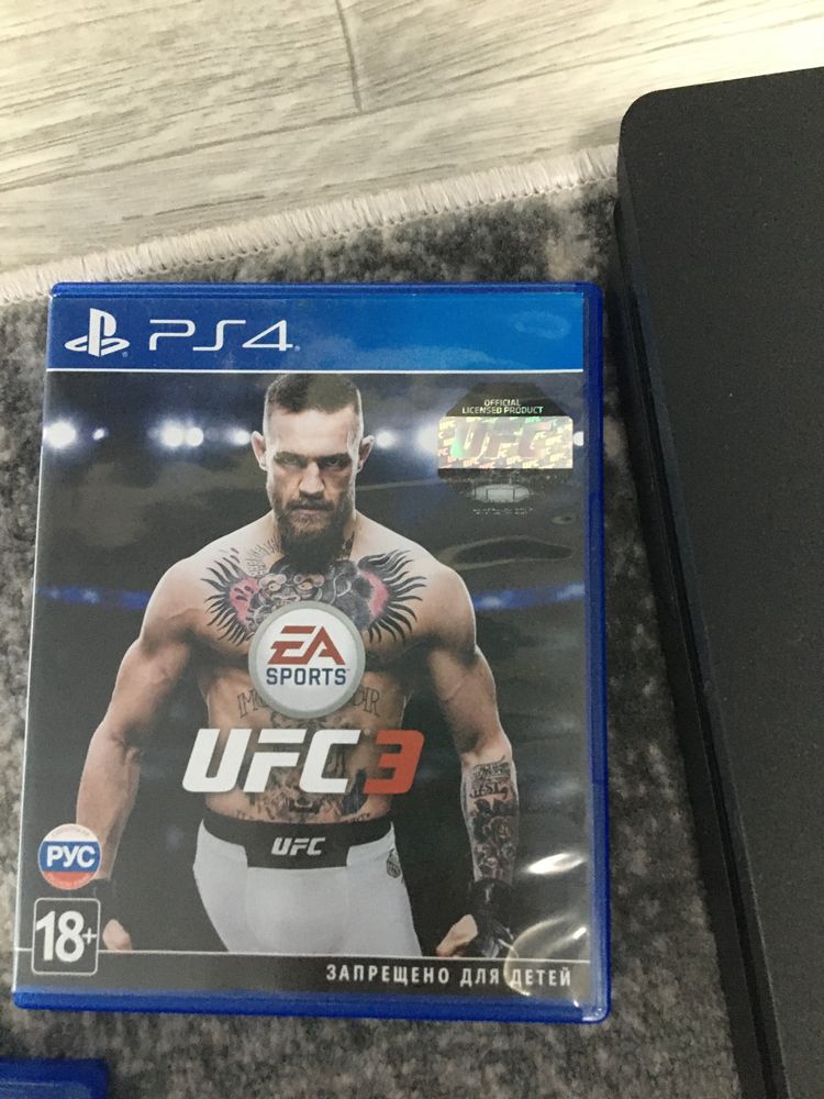 Продам Playstion 4