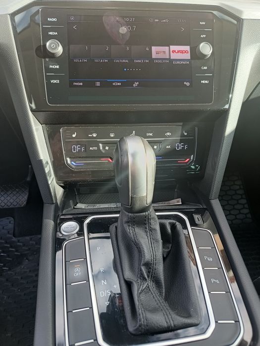 Vând Volkswagen Passat 2020