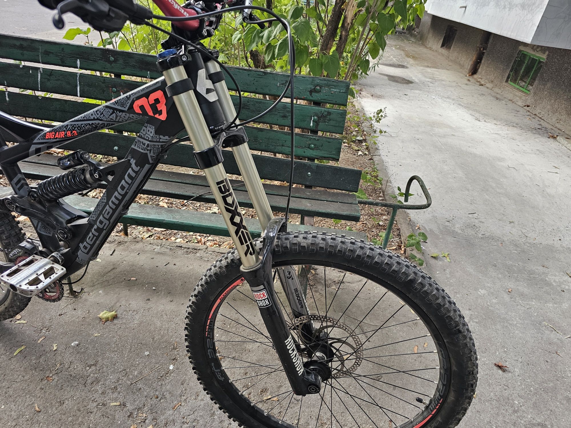 Вилка двукоронна Rock shox Boxxer