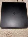 PS4 slim 1tb perfect functionabil