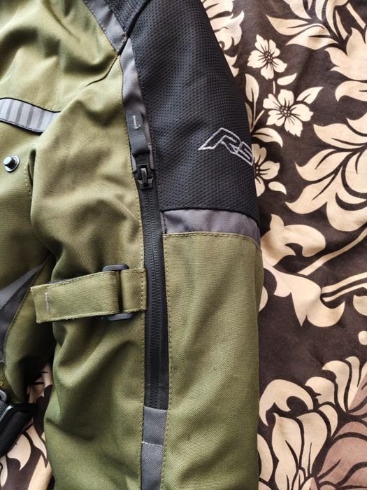 Яке за мотор, адвенчър RST Maverick Evo CE