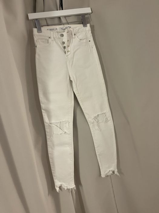 Бели дънки Bershka Skinny