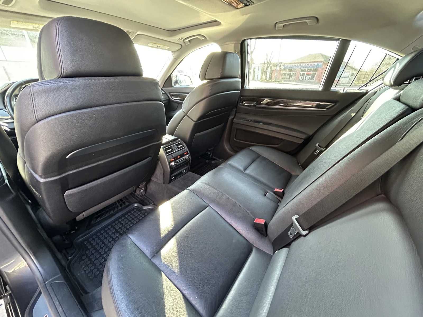 Продавам BMW 740i F01