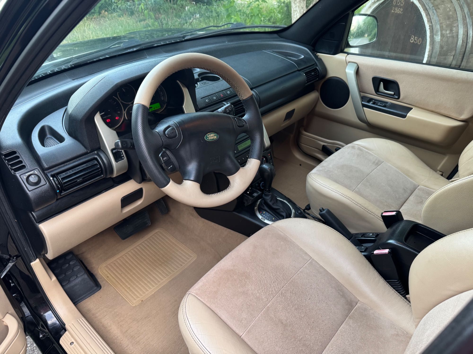 Land Rover 2006/ 4x4 Diesel- Automat