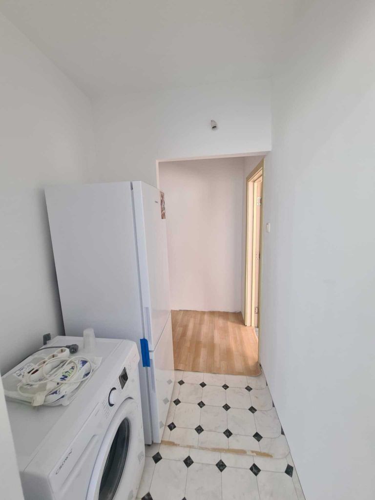 Продава се Едностаен апартамент в Хасково, Червена стена - 40 кв.м за 1275 €/кв.м - Снимка #2