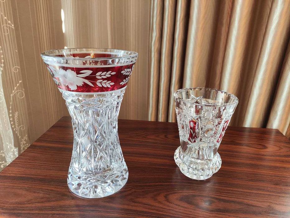 Винтажные вазы Богемский хрусталь.Алмазная грань.Цветной орнамент.