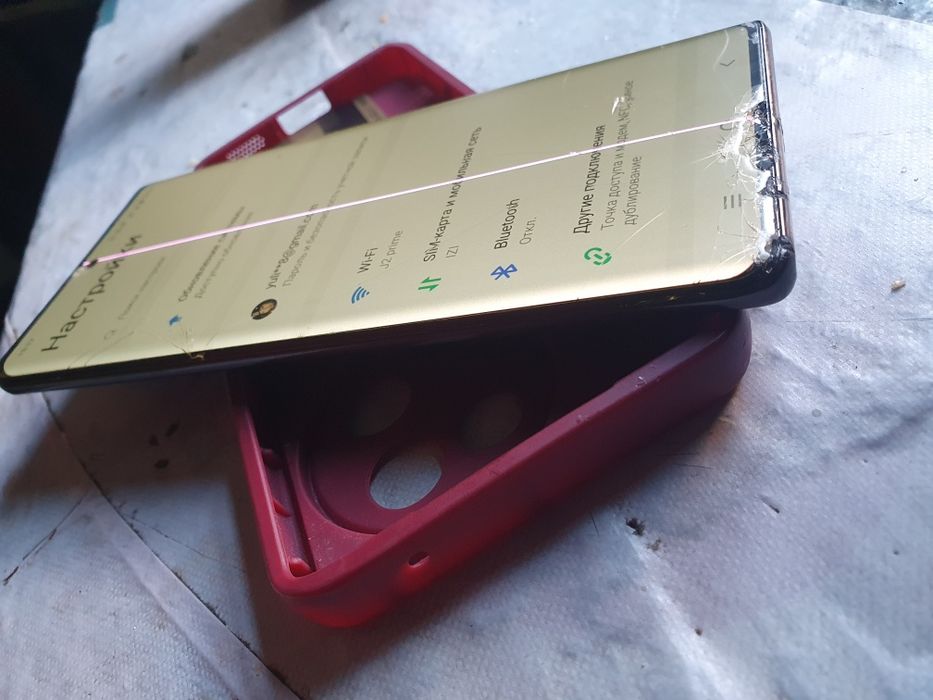 Vivo v30e 8/256 торг есть минус чучуть экран