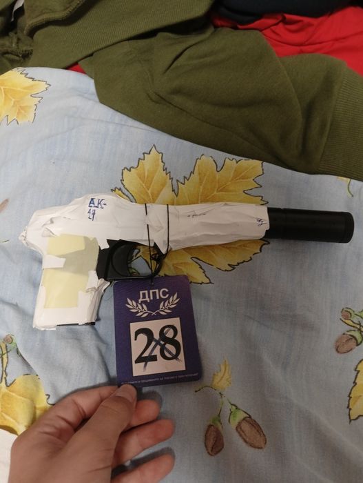 Ръчно направени еърсофт пистилети