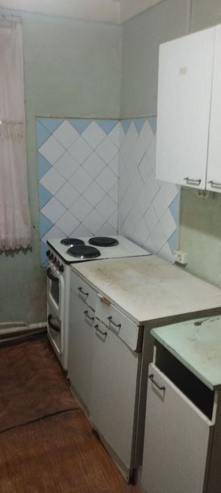 Агенство недвижимости сдам 2ком 1этаж 2этажки спутник3 деревянном дом