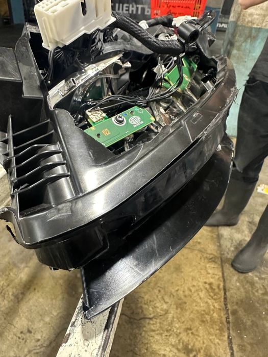 Фар ляв TESLA Model 3 - MATRIX