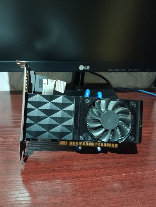 Gt630 2gb/БП huntkey cp350 350w