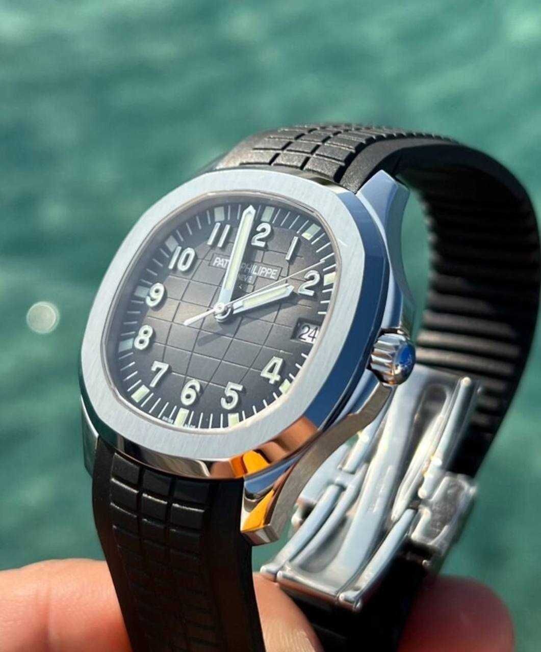 Patek Philippe Aquanaut 5167A-001