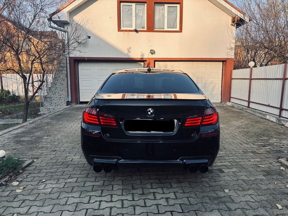 BMW seria 5 F10 520dA 2011 Akrapovic