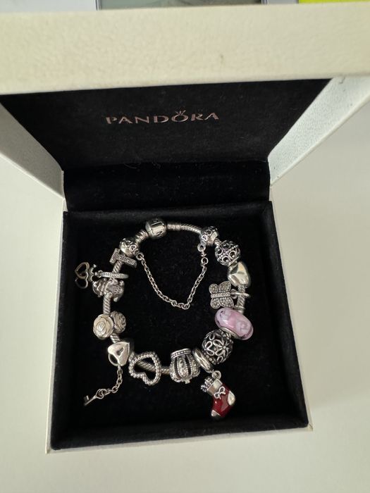 Bratara Pandora