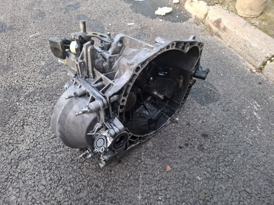 6 степенна скоростна кутия Пежо /Ситроен 2.0 хди