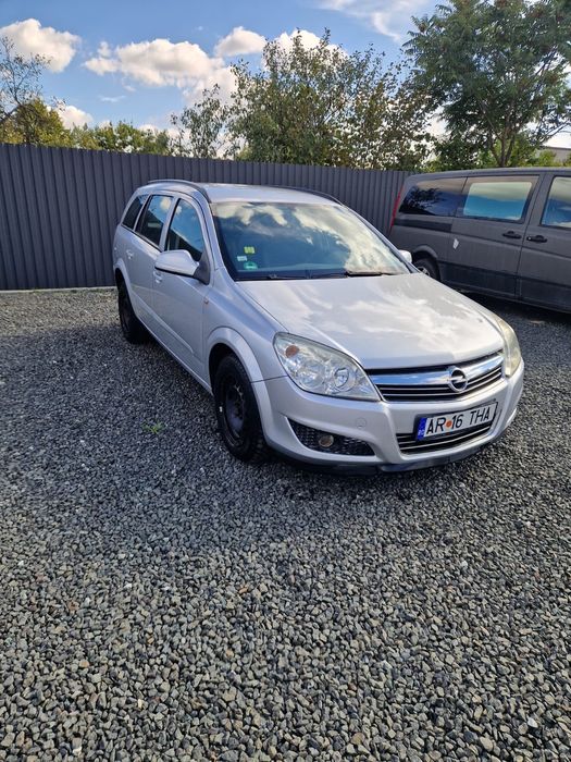 De vanzare Opel Astra H