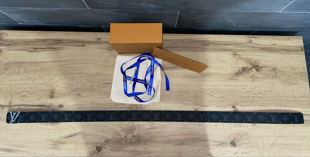 Curea Louis Vuitton noua