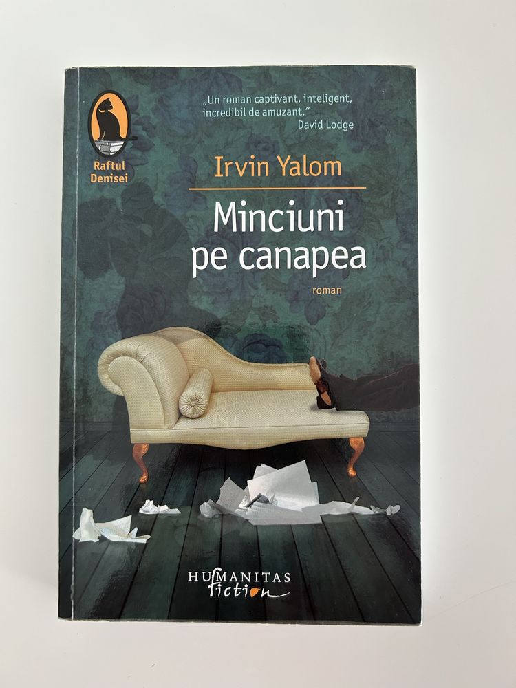 Minciuni pe canapea