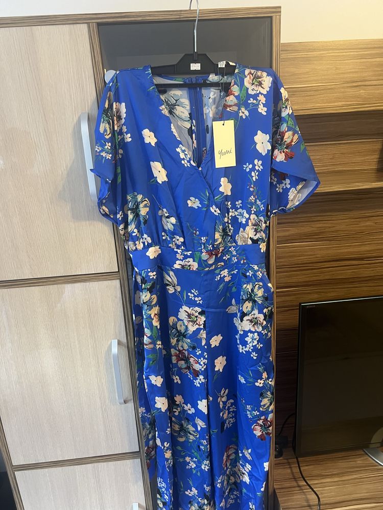 Дамски гащеризон