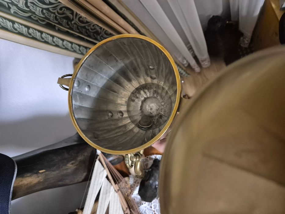 Samovarul.     .rusesc